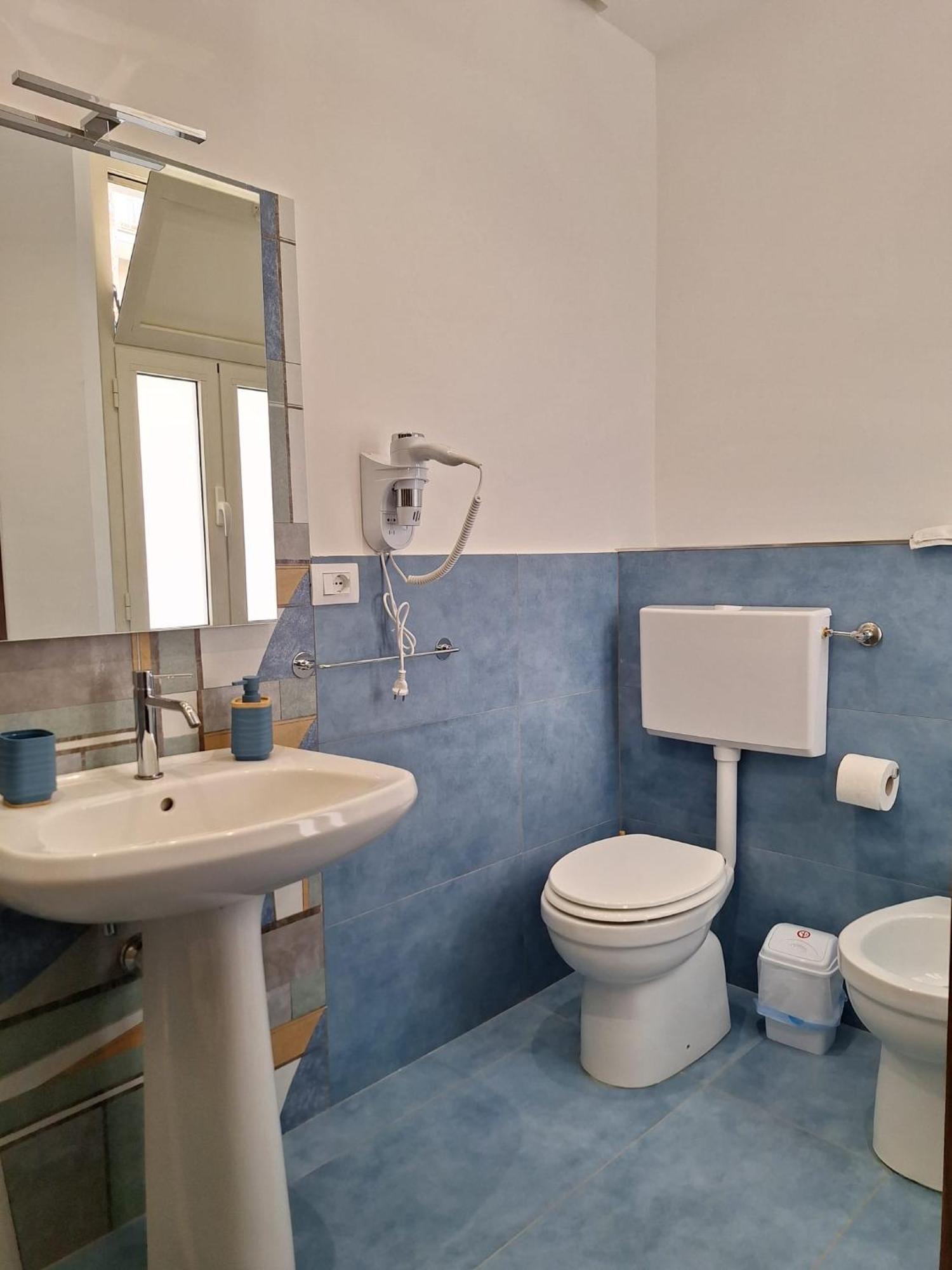 B&B Onda Marina Villa Bellini Catania Centro Exterior foto