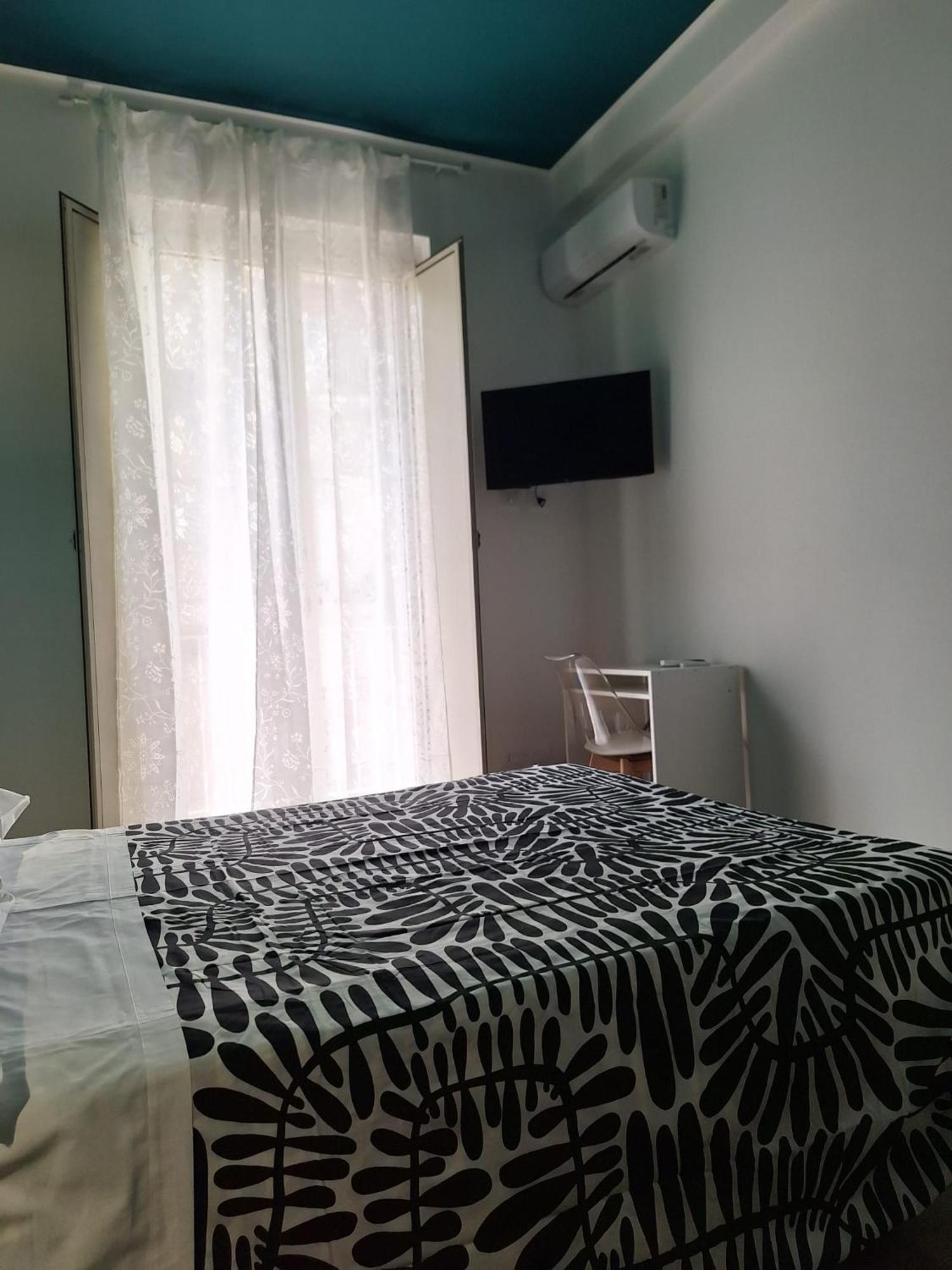 B&B Onda Marina Villa Bellini Catania Centro Exterior foto